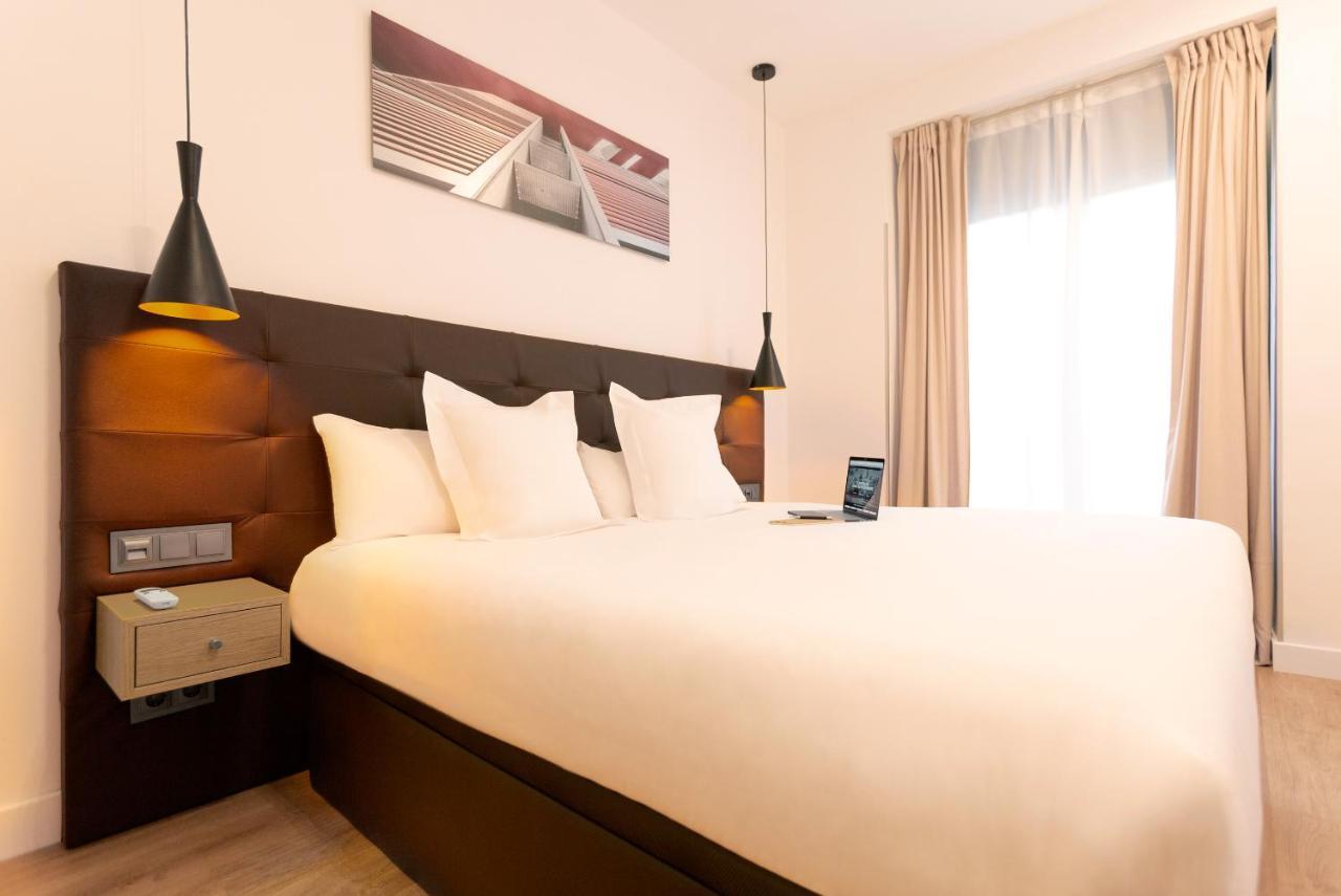 Woohoo Rooms Fuencarral มาดริด ภายนอก รูปภาพ